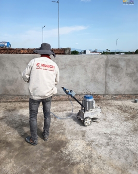 Công tác vệ sinh sàn mái và sàn thượng (TP Quảng Ngãi)